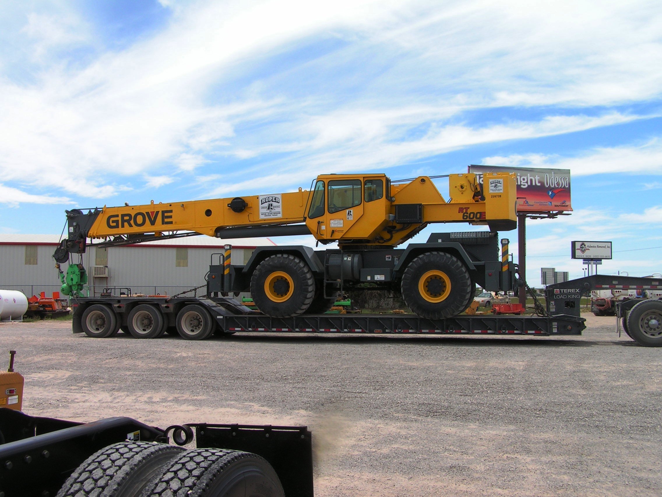 Crane Rental Hobbs & Carlsbad, NM Midland & Odessa, TX Crane Rental